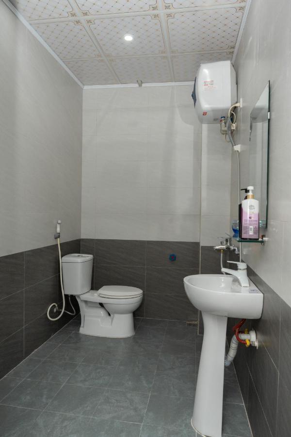 Anh Anh Luxury Hotel Tuyen Quang Eksteriør bilde
